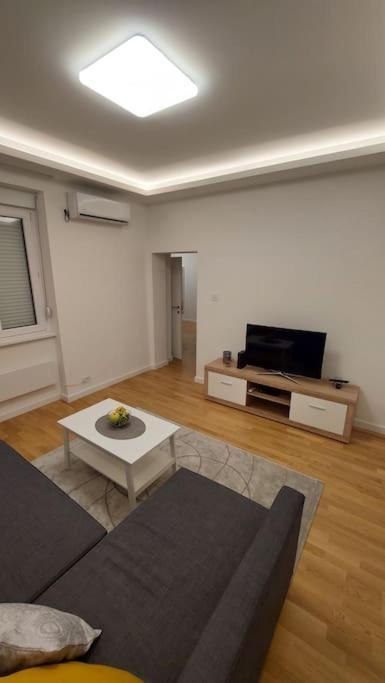 Apartment Green Lux Belgrad Exterior foto